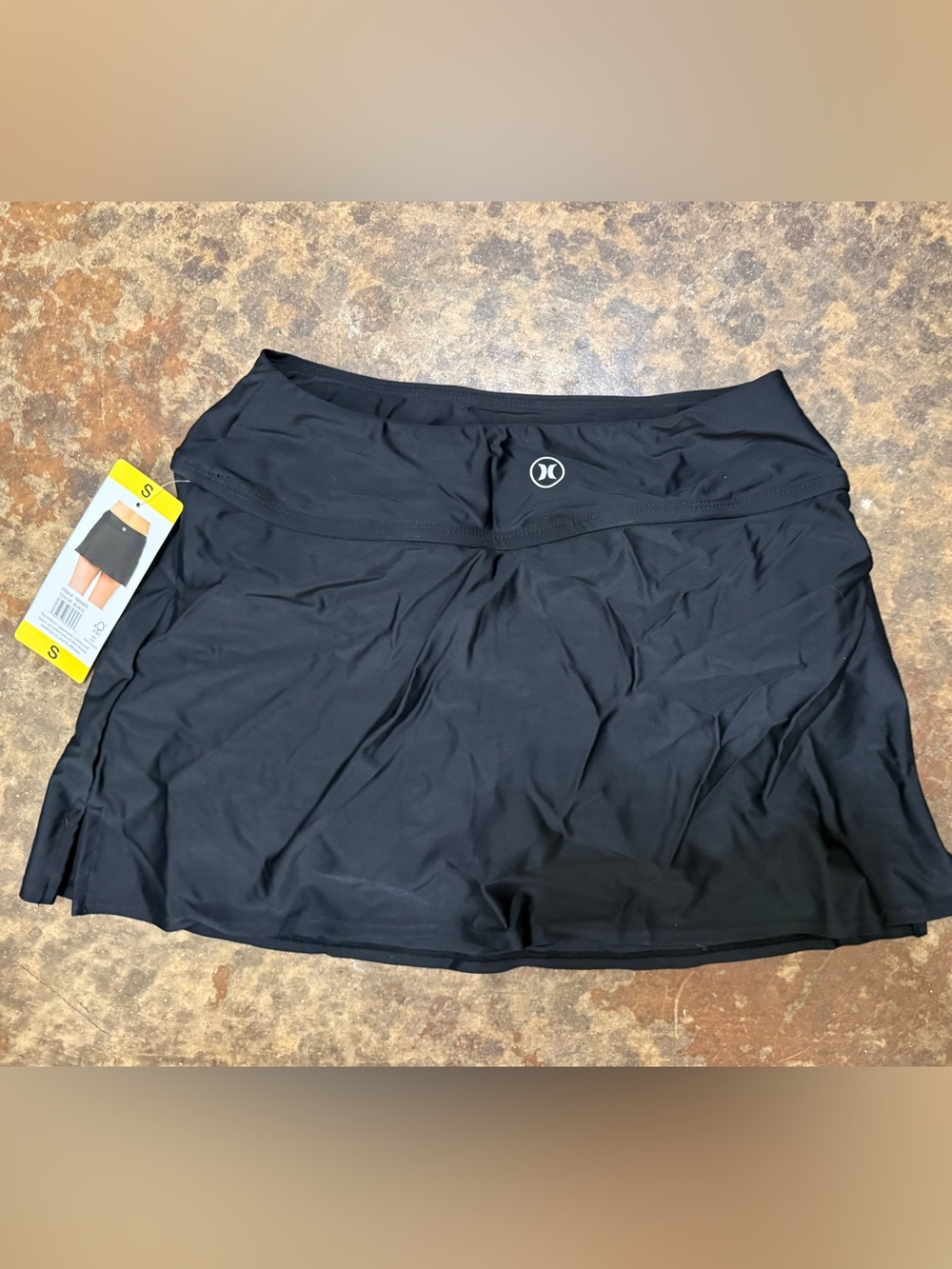 NWT Hurley performance swim skirt size small